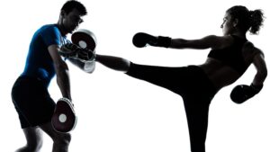 Cách cải thiện kỹ thuật đá trong kickboxing
