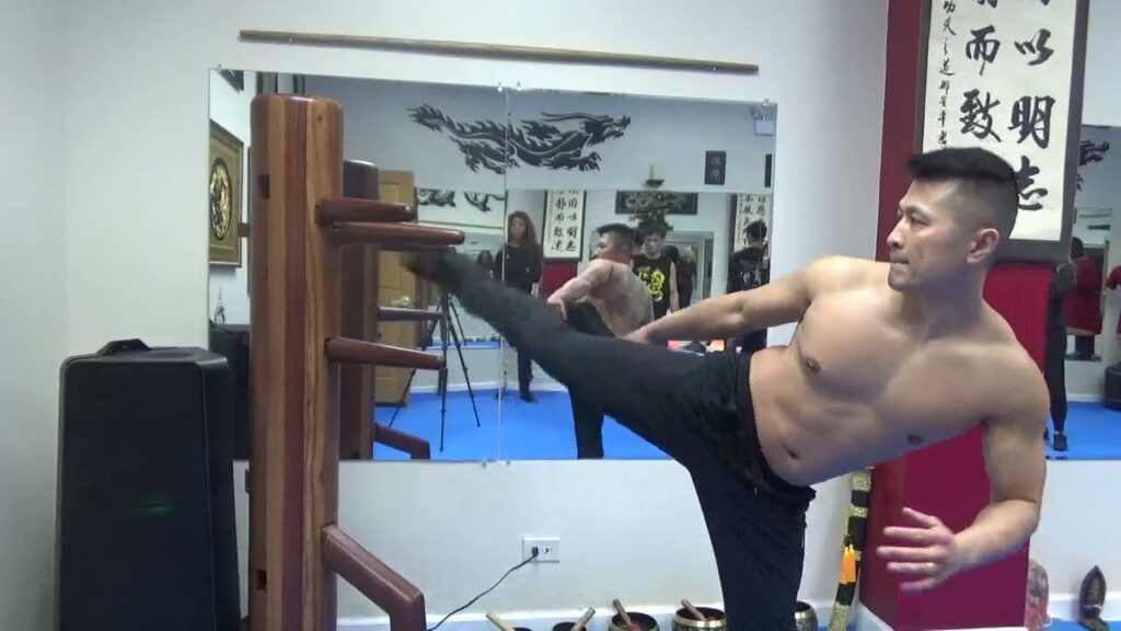 Đá cao (high kick)